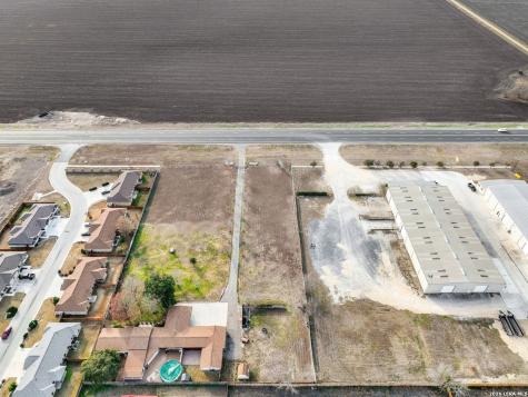 5037 N State Highway 123 Seguin TX 78155