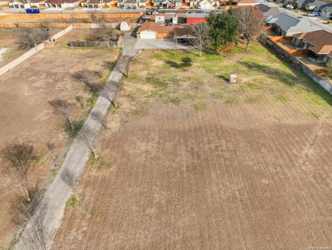 5037 N State Highway 123 Seguin TX 78155