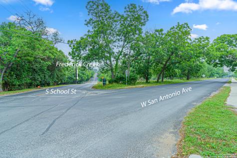 0 School St & San Antonio Boerne TX 78006
