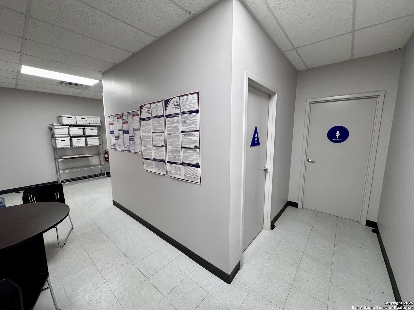 2128 W Oaklawn Pleasanton TX 78064