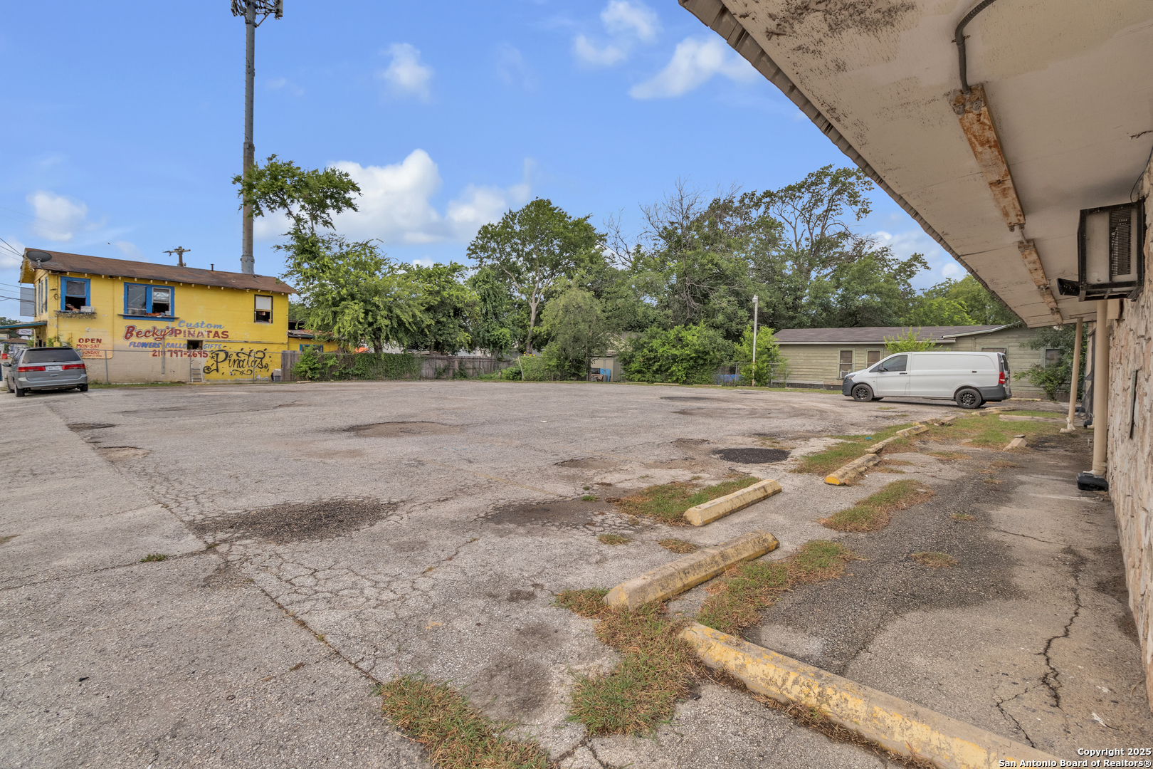 601 Cupples Road San Antonio TX 78237