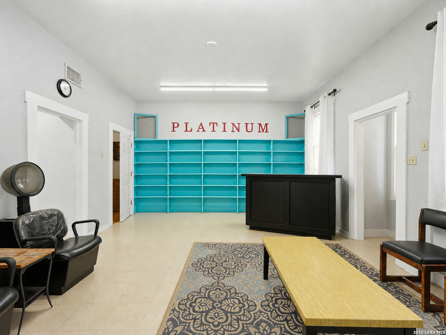 812 N Llano Street Fredericksburg TX 78624