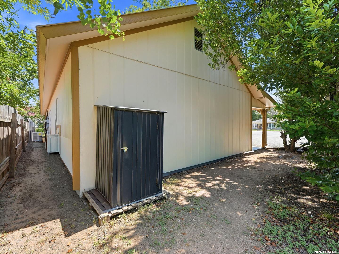 812 N Llano Street Fredericksburg TX 78624