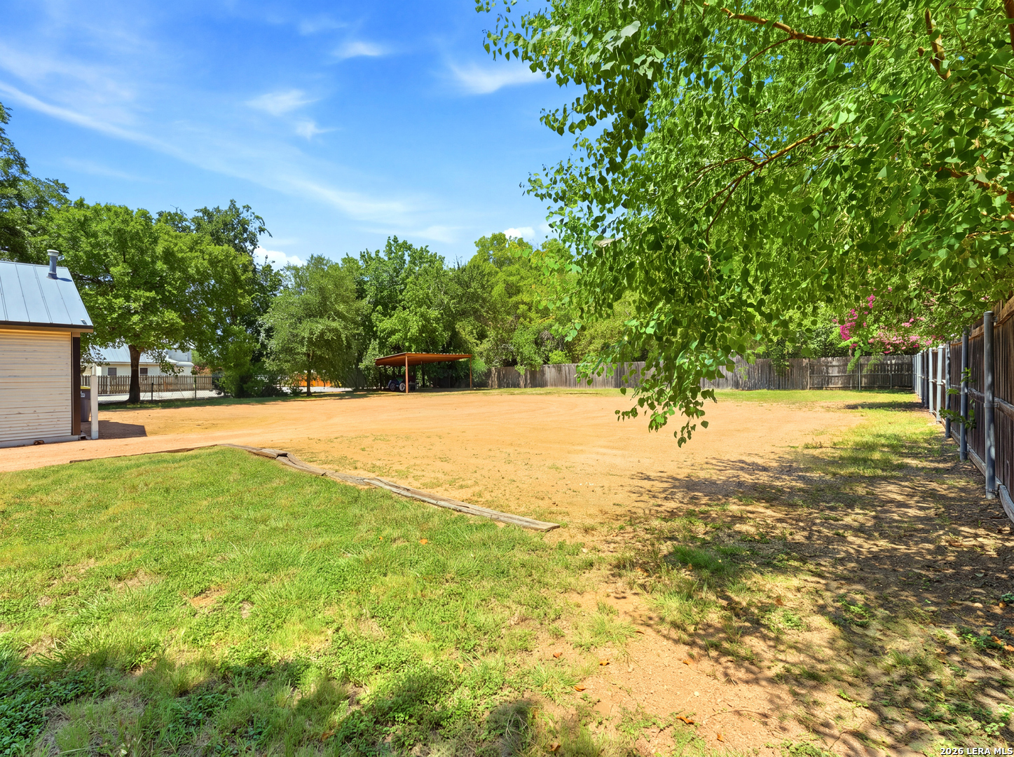 812 N Llano Street Fredericksburg TX 78624