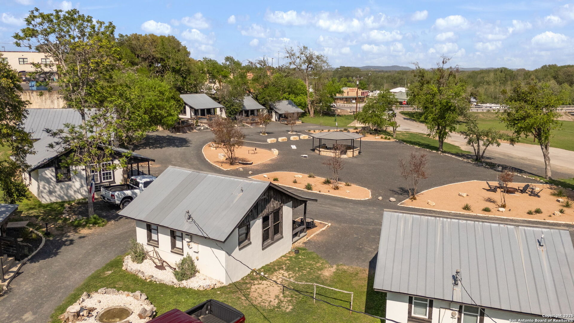 1103 Maple Bandera TX 78003