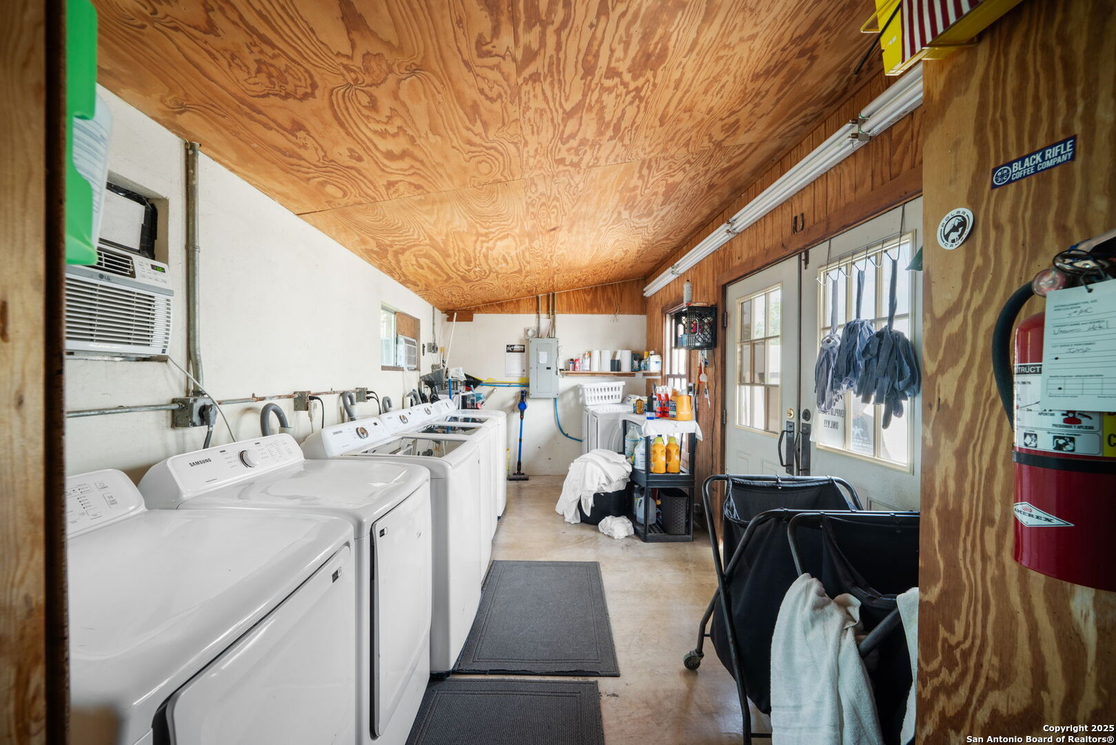 1103 Maple Bandera TX 78003