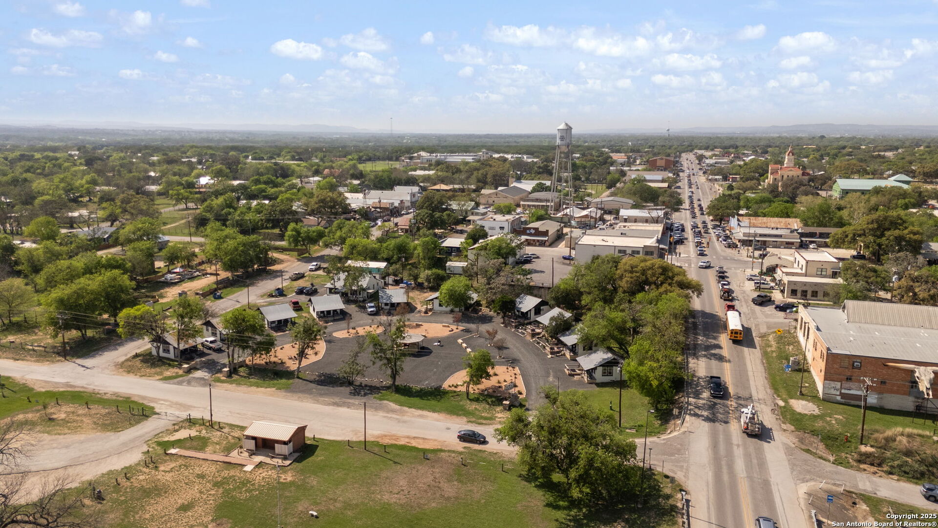 1103 Maple Bandera TX 78003