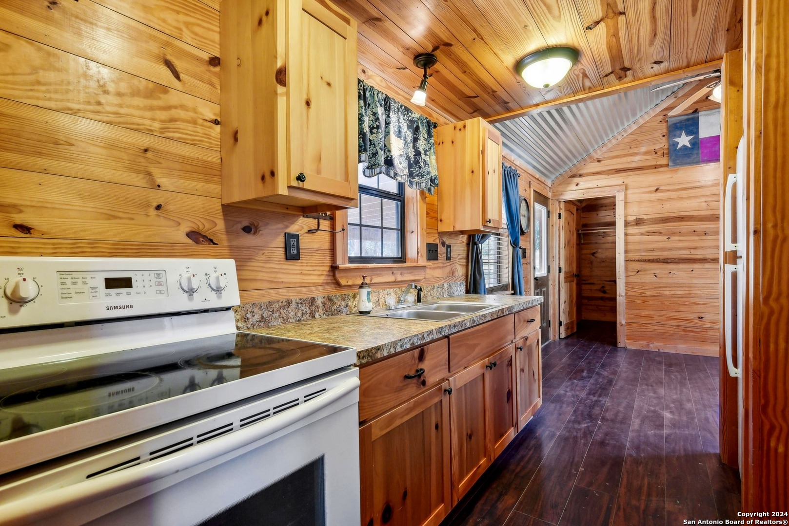 944 Fm 3351 Kendalia TX 78027