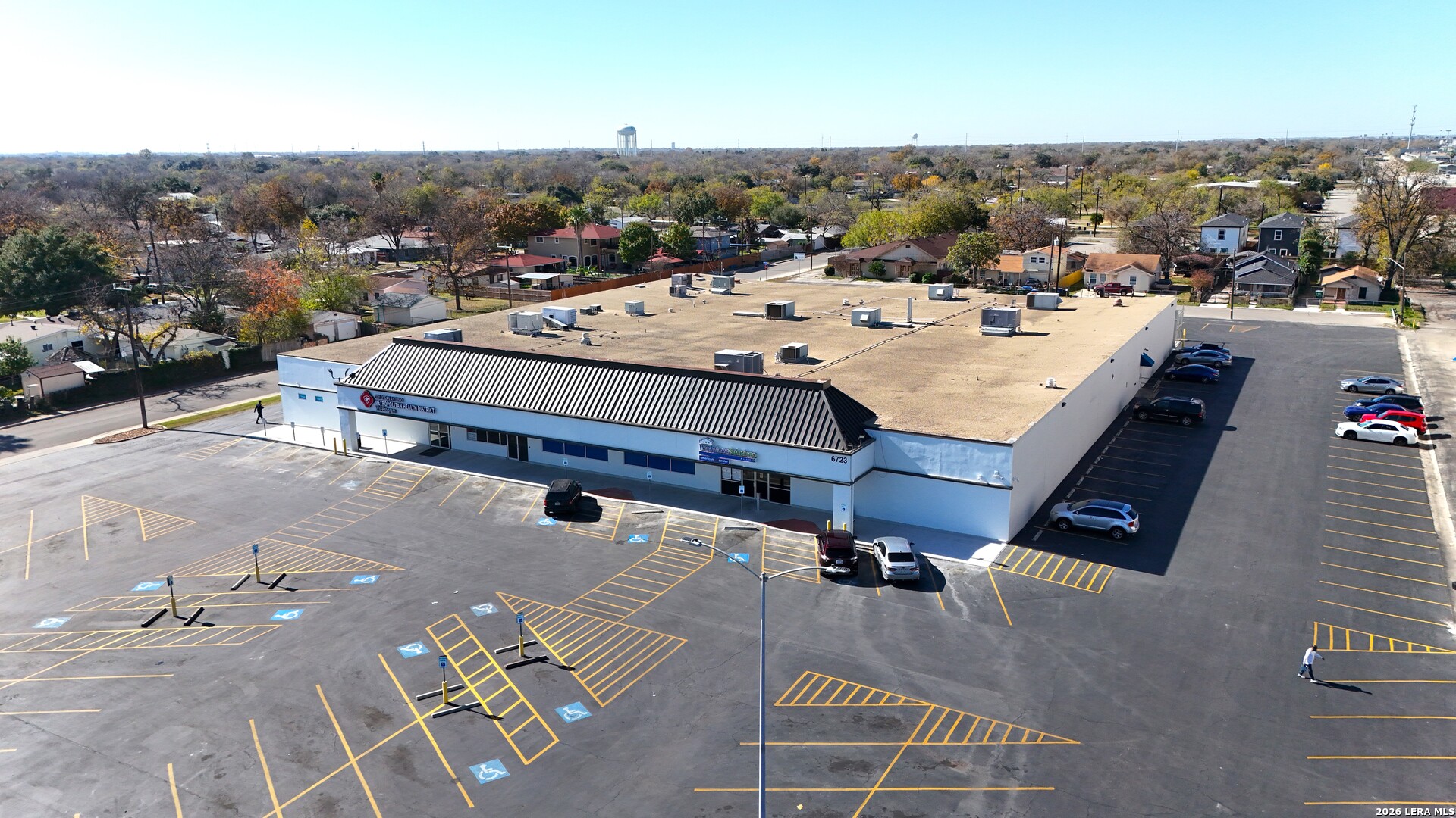 6723 S Flores San Antonio TX 78221