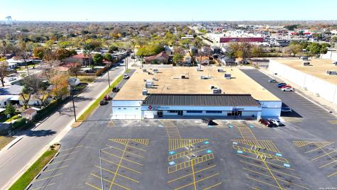 6723 S Flores San Antonio TX 78221