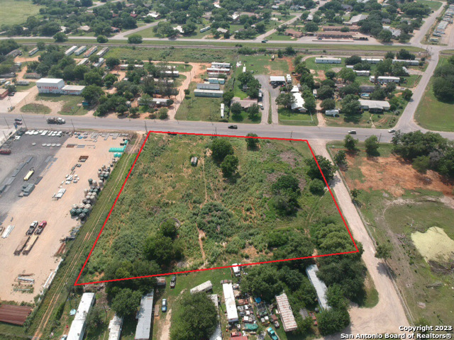 1600 Bi 35 Pearsall TX 78061