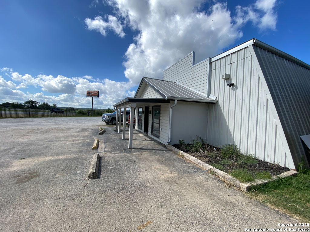 8491 Us Highway 281 Spring Branch TX 78070
