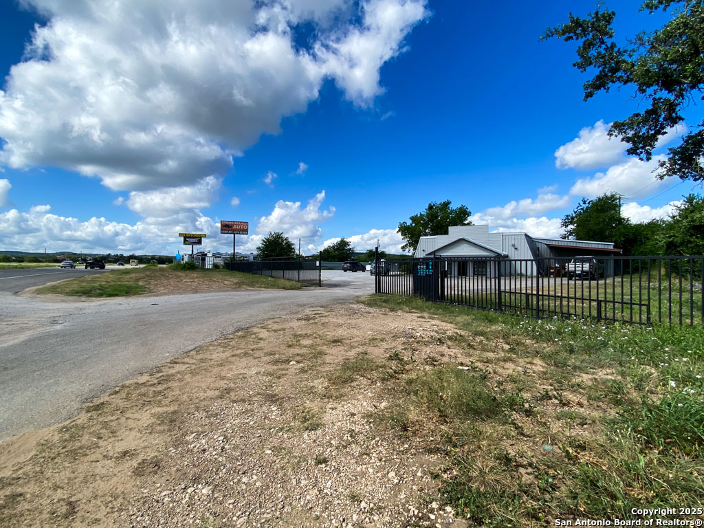 8491 Us Highway 281 Spring Branch TX 78070