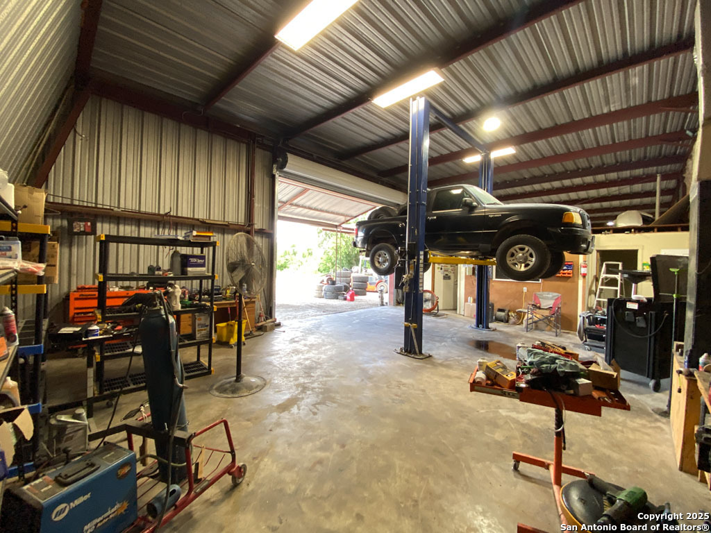 8491 Us Highway 281 Spring Branch TX 78070