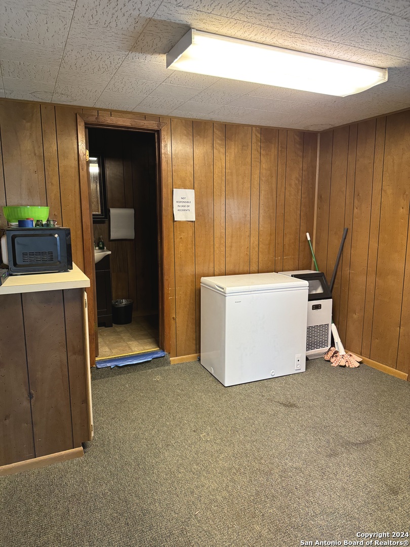 1319 4th Street Floresville TX 78114