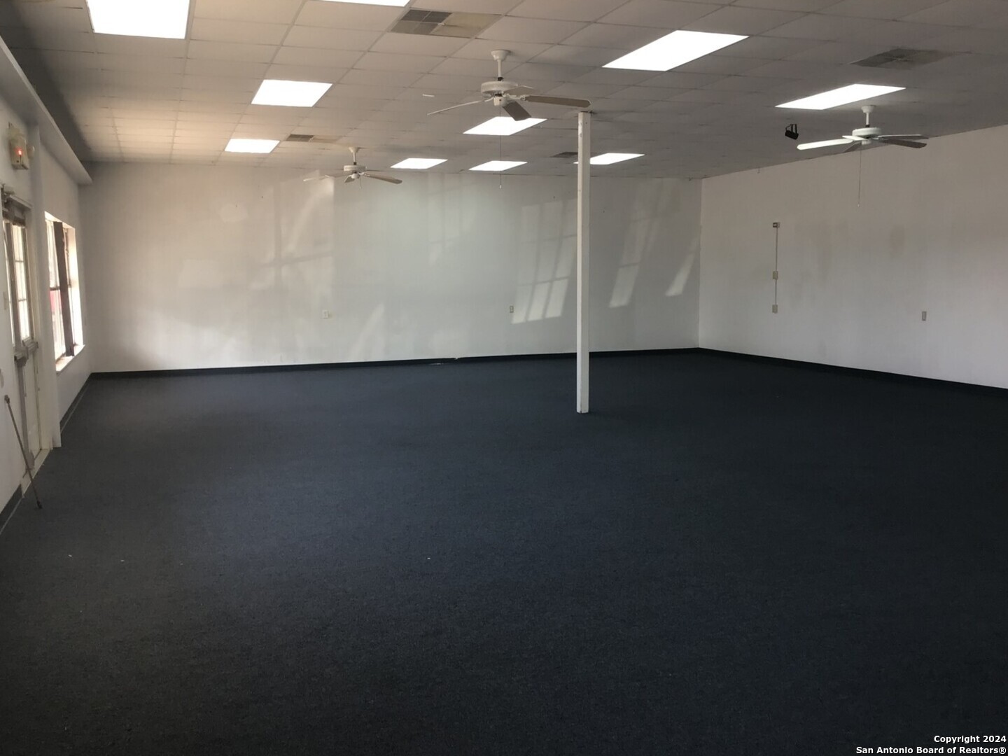 12045 Us Highway 87 Adkins TX 78101