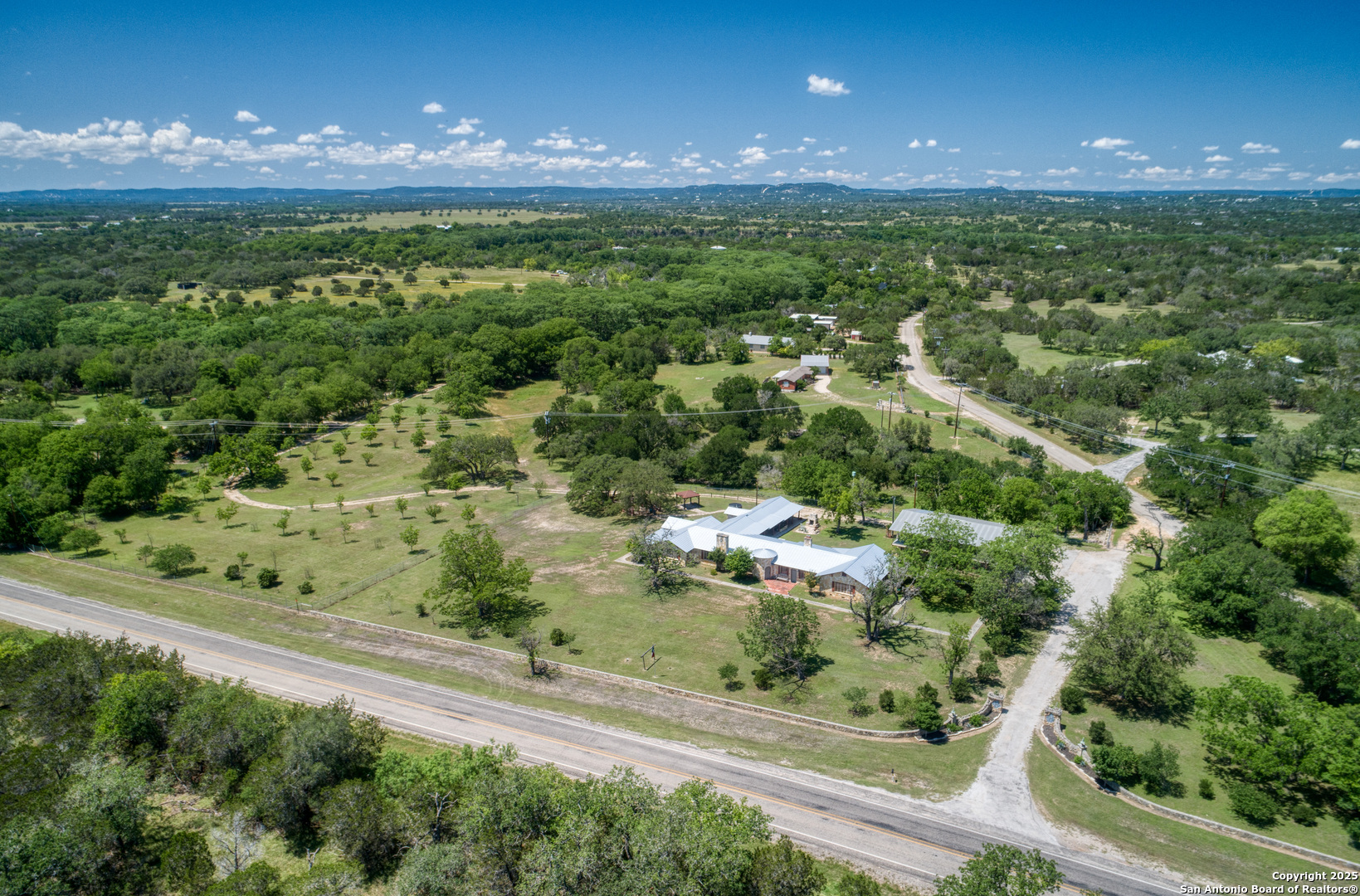 5322 N State Highway 16 Bandera TX 78003