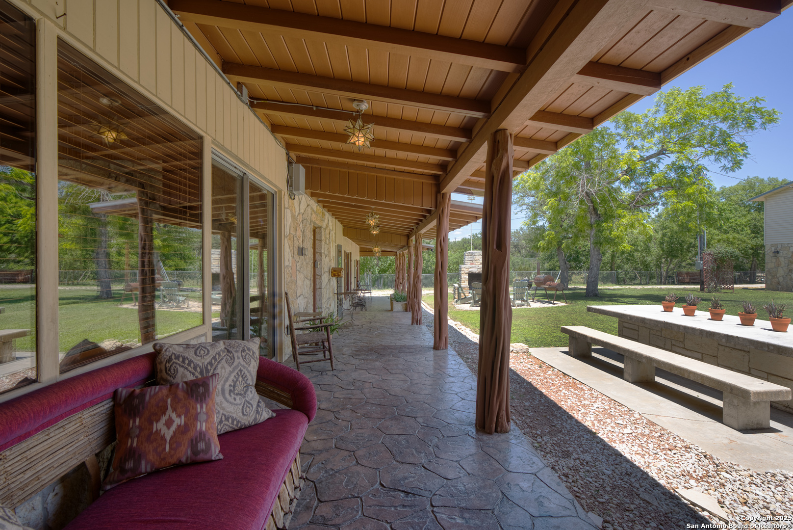 5322 N State Highway 16 Bandera TX 78003