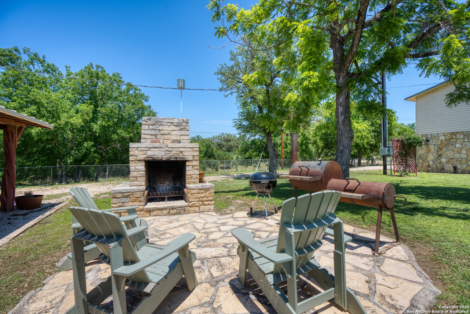 5322 N State Highway 16 Bandera TX 78003