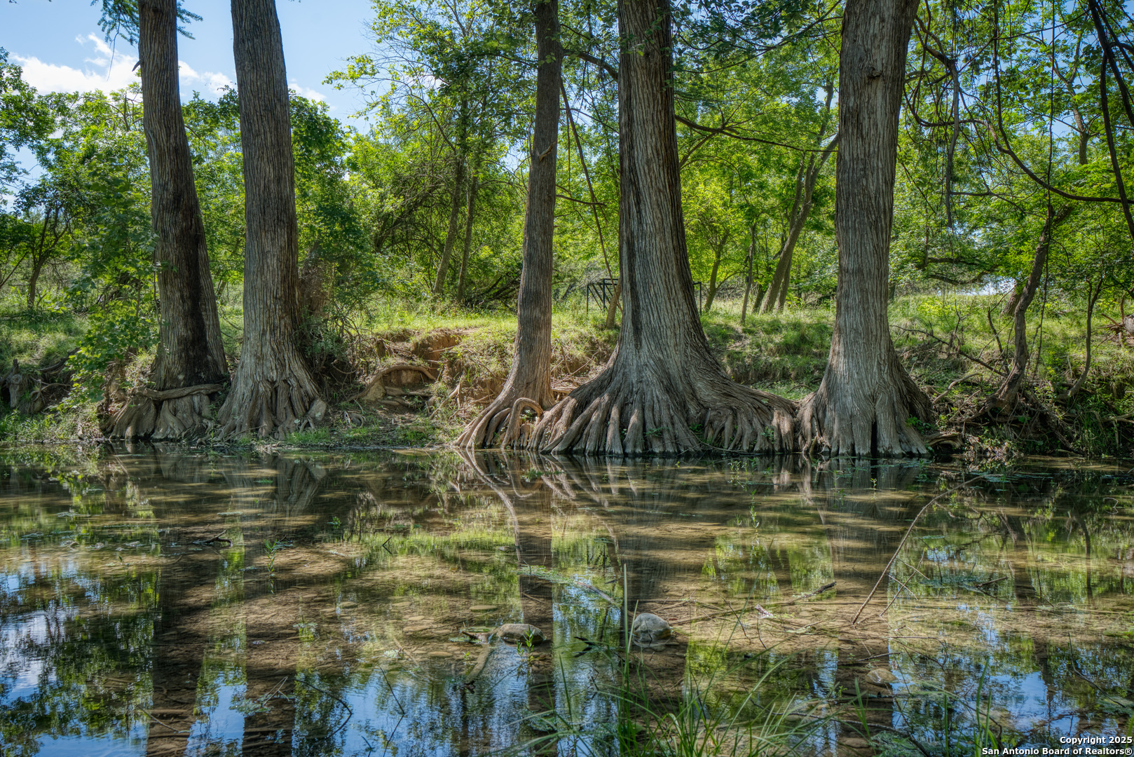 5322 N State Highway 16 Bandera TX 78003