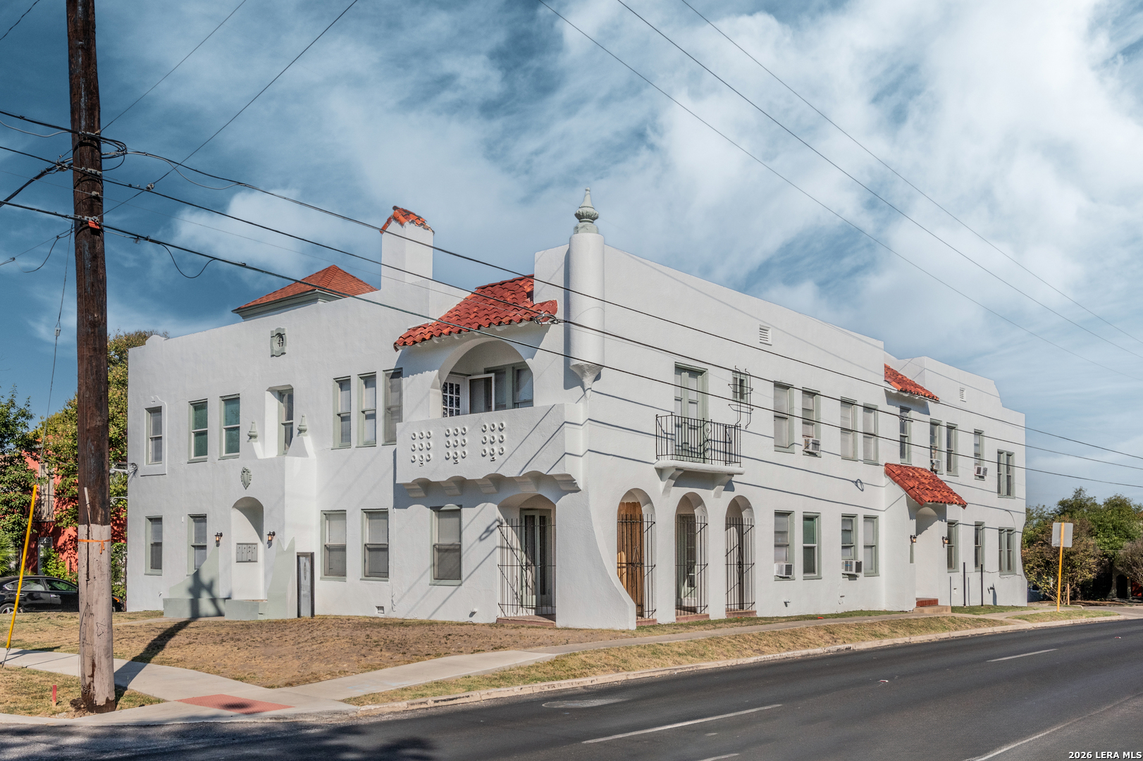 San Antonio TX, 403 W Hollywood Avenue