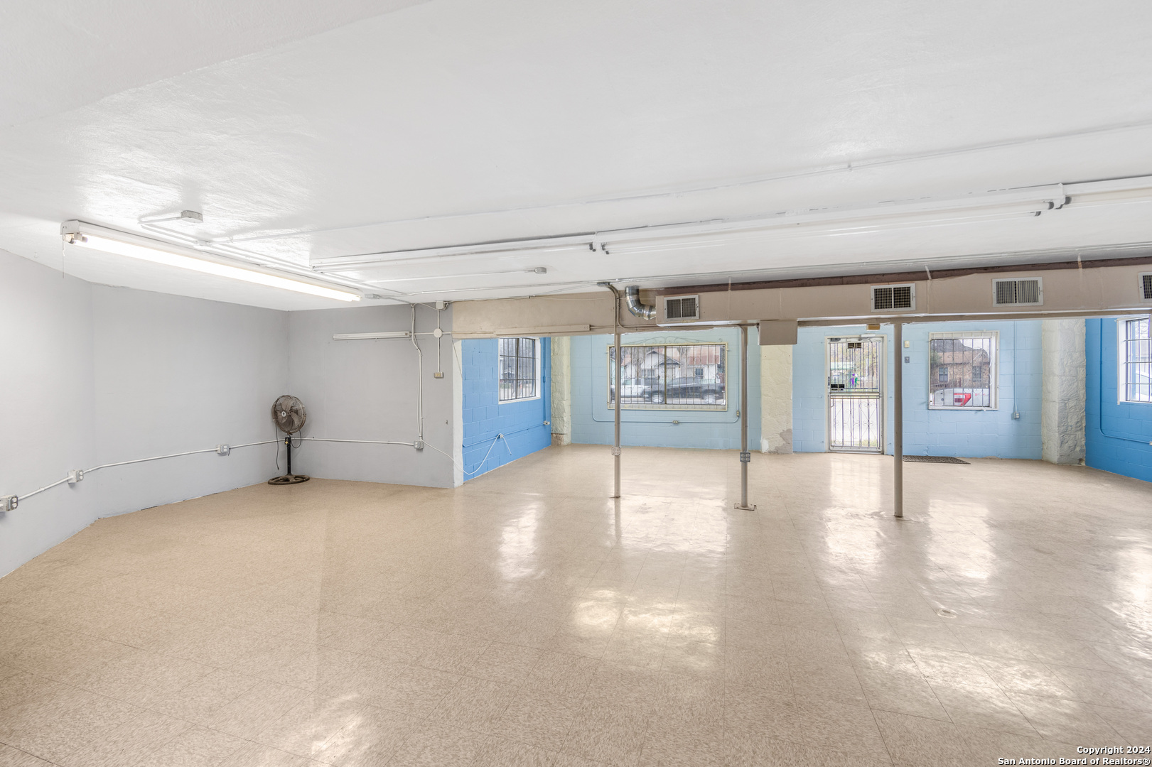 930 New Laredo Highway San Antonio TX 78211