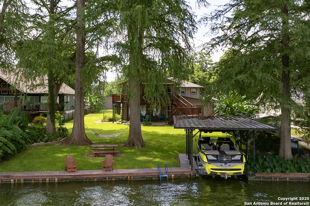 1321 E Zipp New Braunfels TX 78130