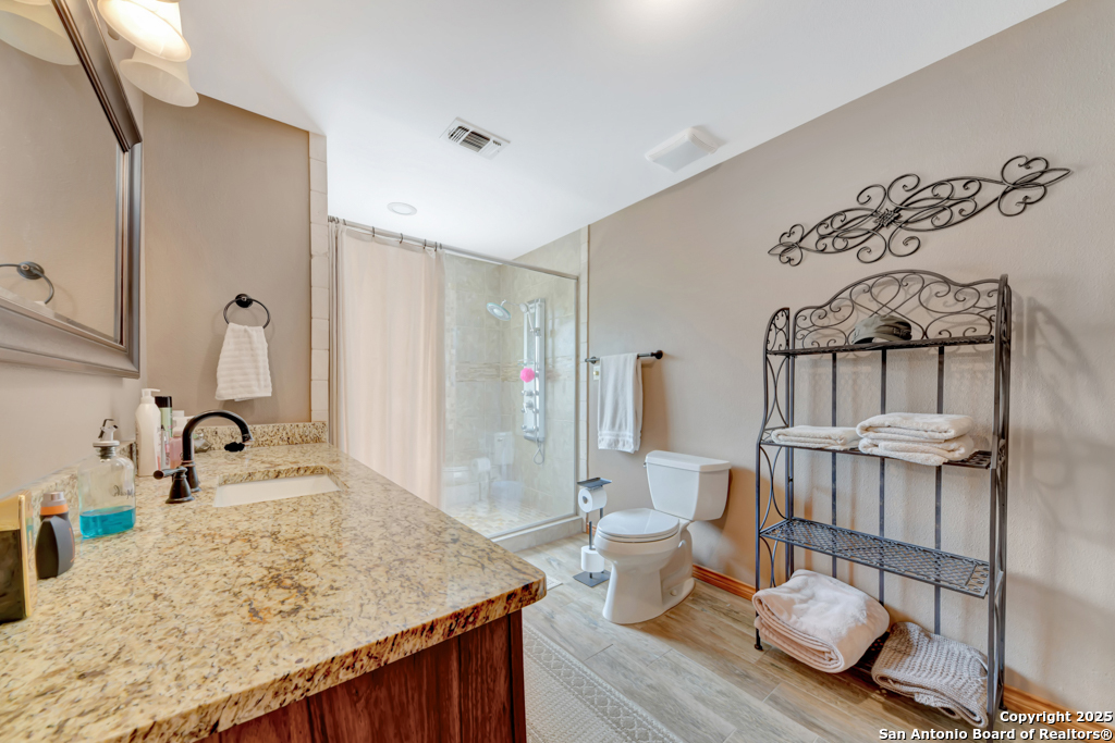 1321 E Zipp New Braunfels TX 78130