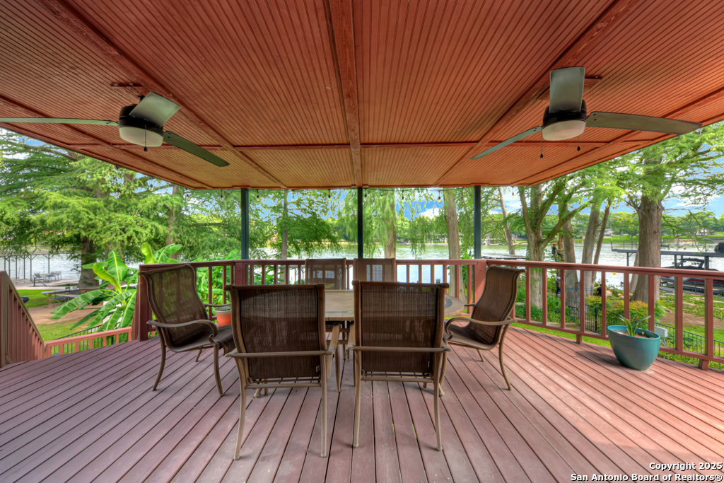 1321 E Zipp New Braunfels TX 78130