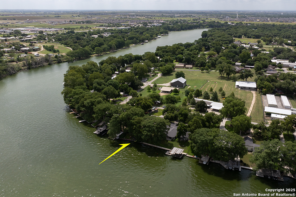 1321 E Zipp New Braunfels TX 78130