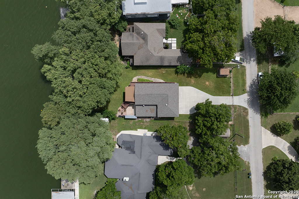 1321 E Zipp New Braunfels TX 78130