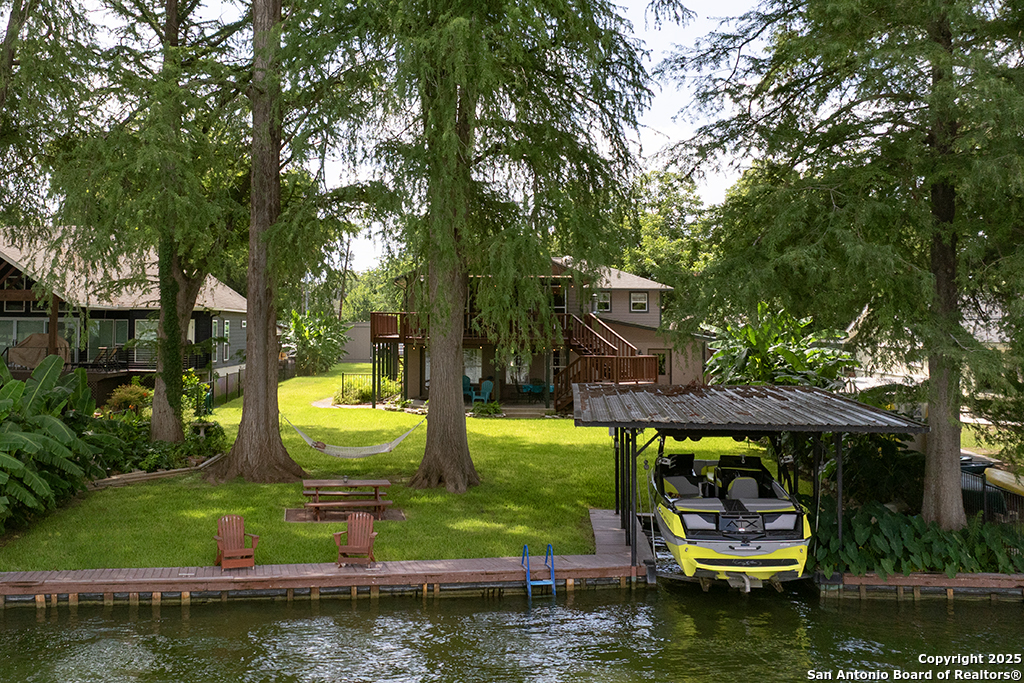 1321 E Zipp New Braunfels TX 78130