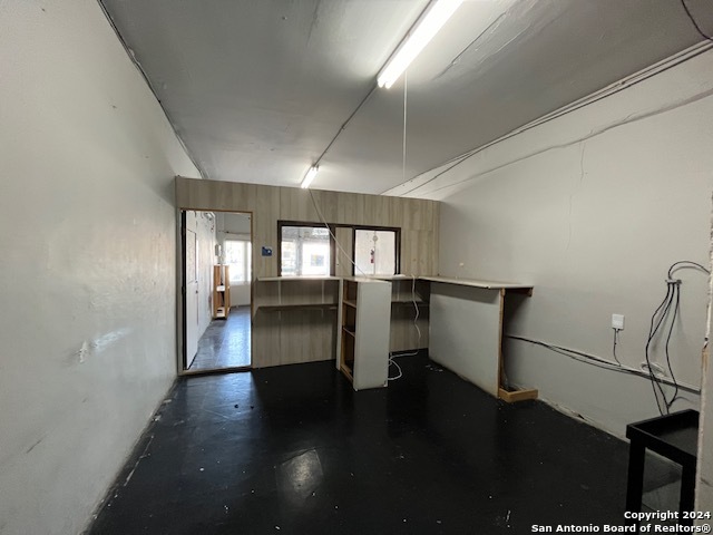 5615 S Flores Street San Antonio TX 78214