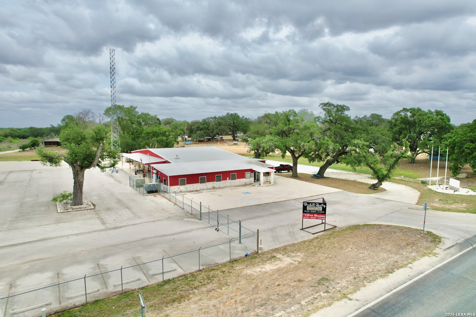 1200 Bensdale Pleasanton TX 78064