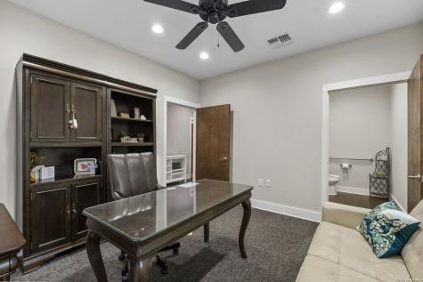 9518 Tioga Drive San Antonio TX 78230