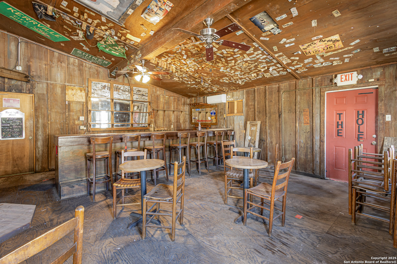 1109 Broadway Kerrville TX 78028