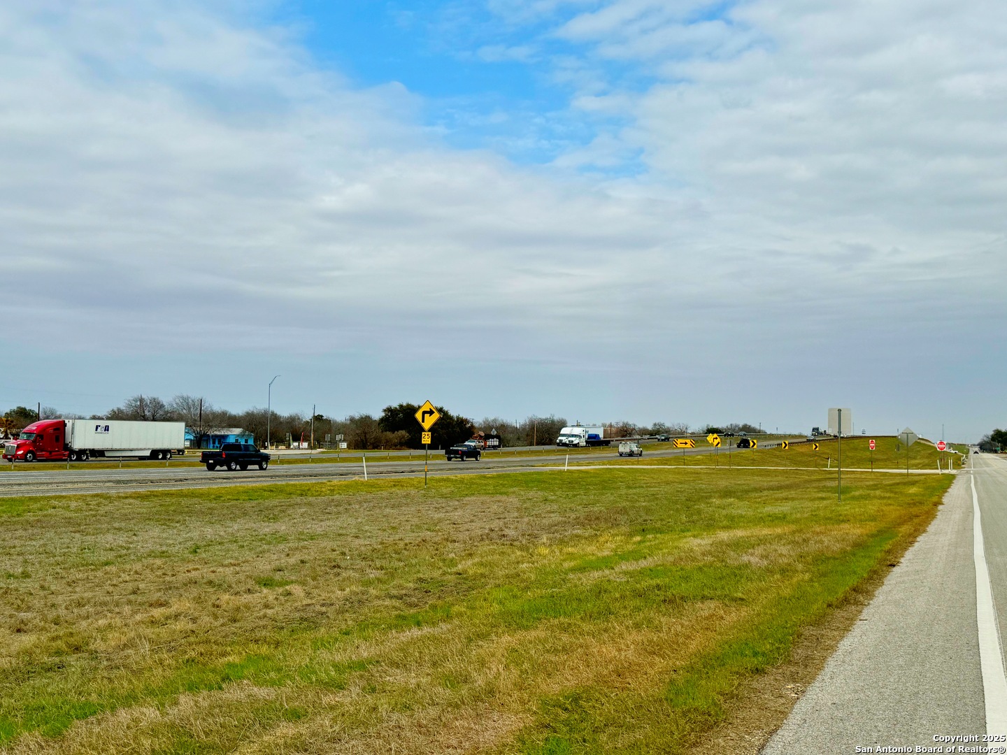 Tbd Ih 35 N Moore TX 78057