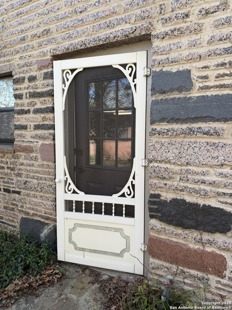 11 Main Street Blanco TX 78606