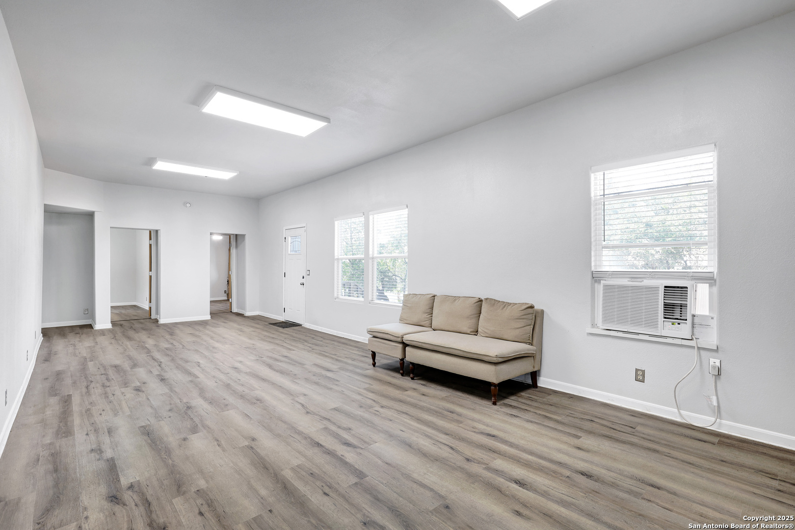 1016 E Borgfeld San Antonio TX 78260