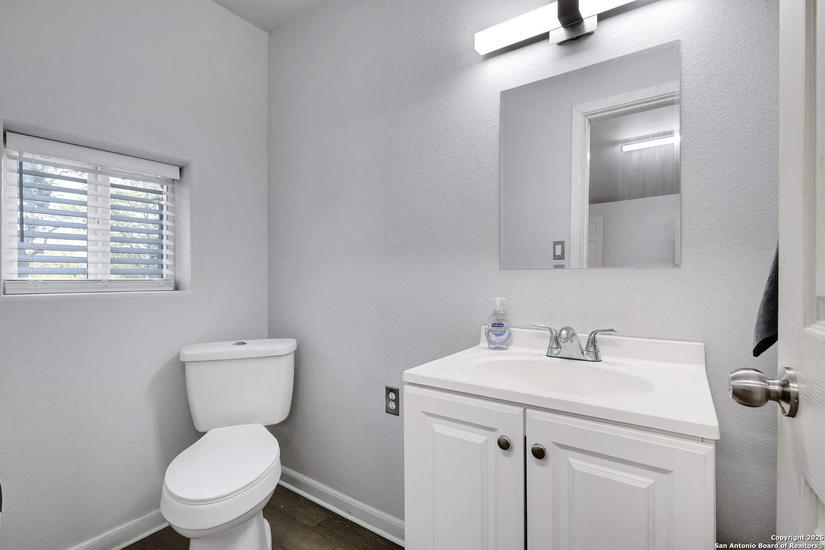 1016 E Borgfeld San Antonio TX 78260