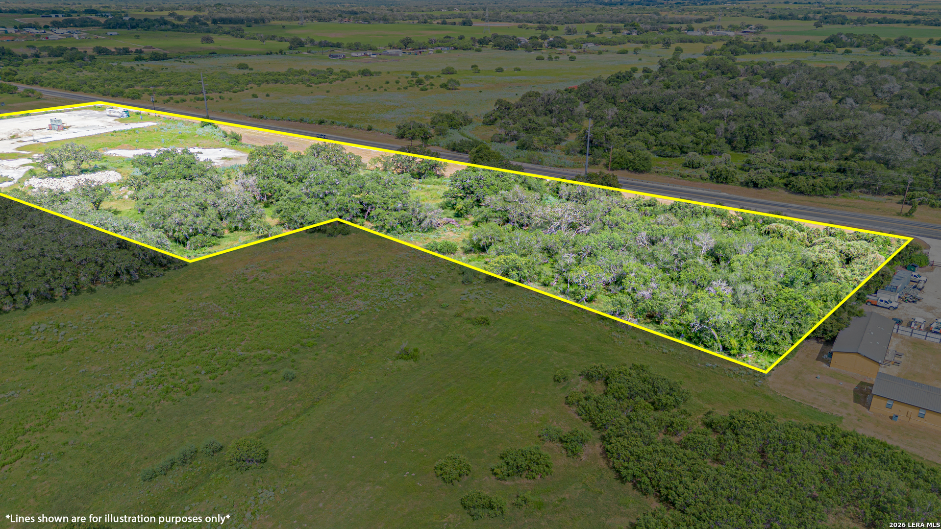 5749 State Highway 97 E Floresville TX 78114