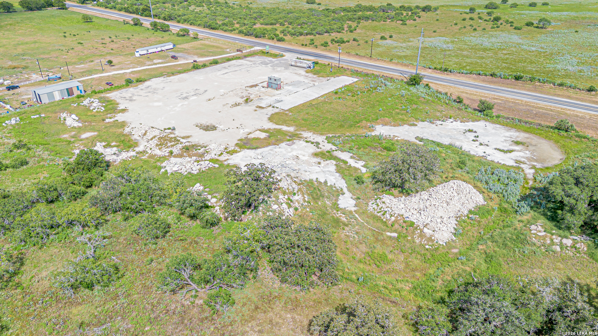 5749 State Highway 97 E Floresville TX 78114