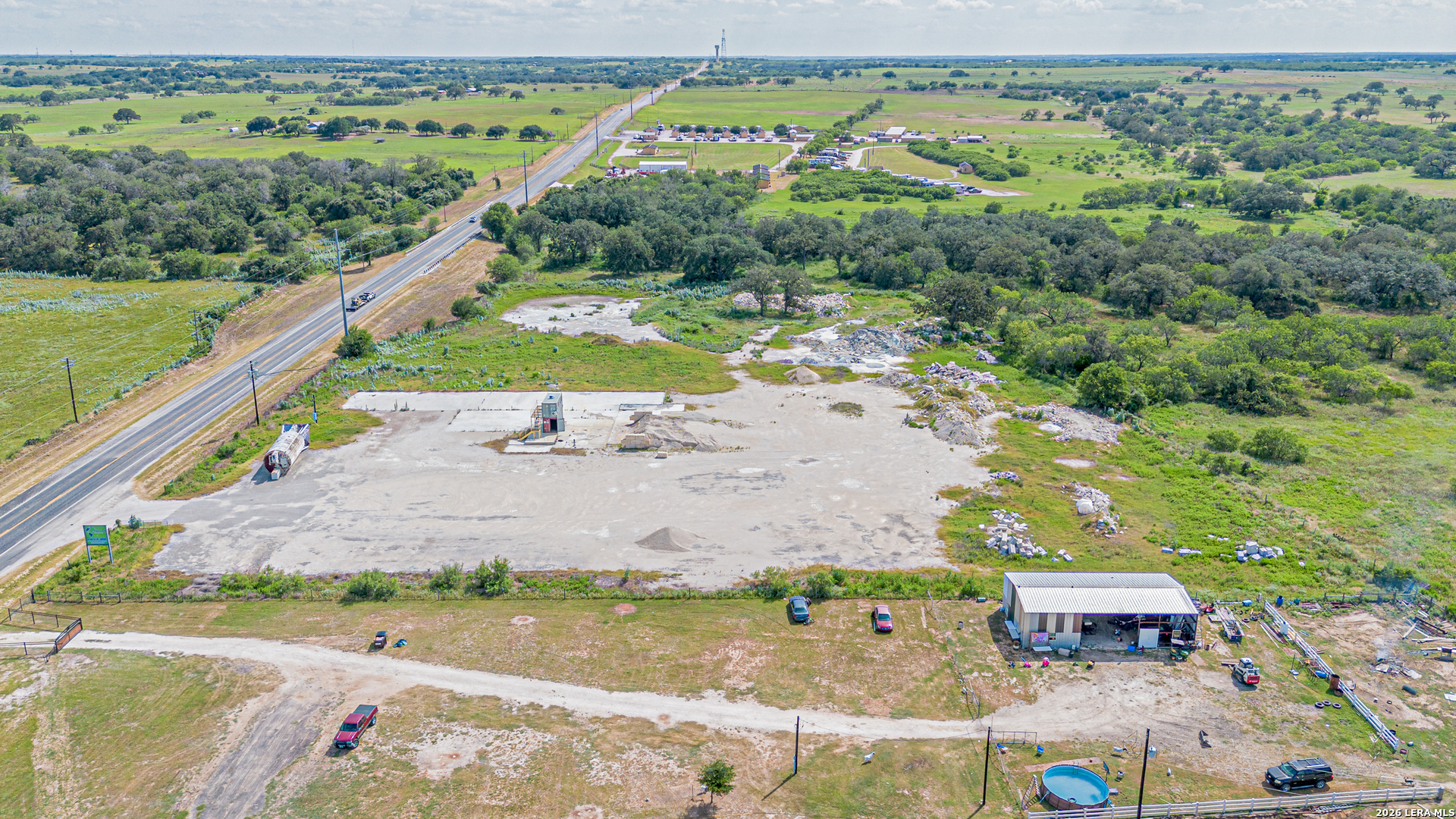 5749 State Highway 97 E Floresville TX 78114