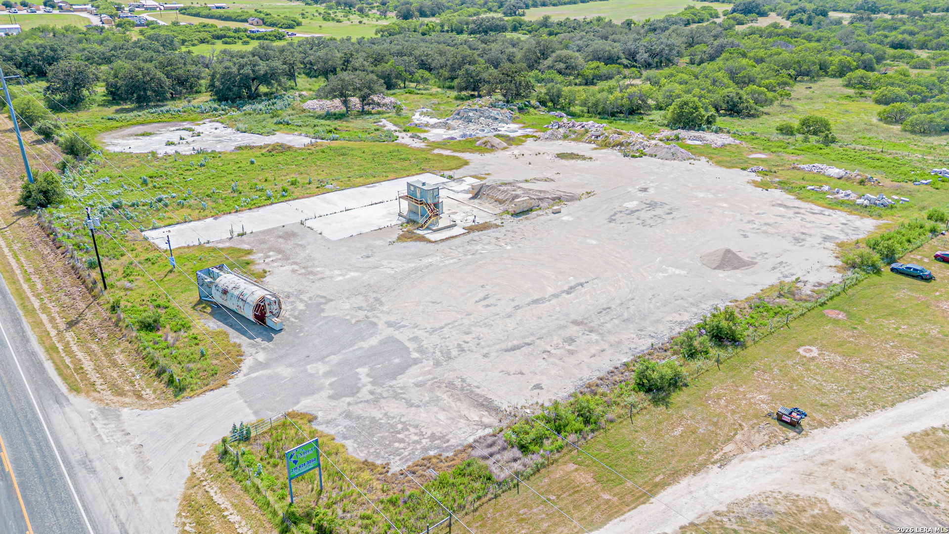 5749 State Highway 97 E Floresville TX 78114