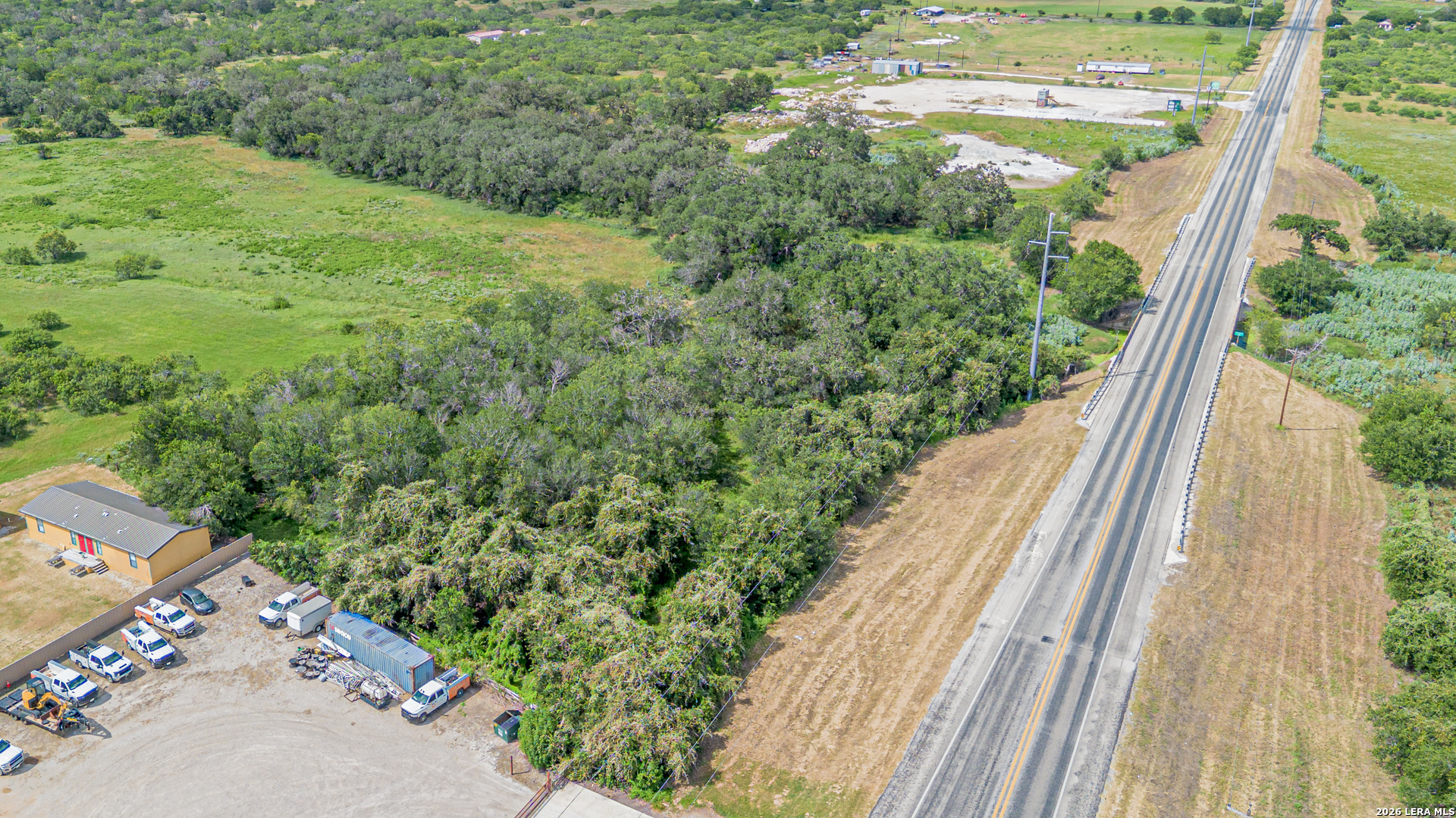 5749 State Highway 97 E Floresville TX 78114