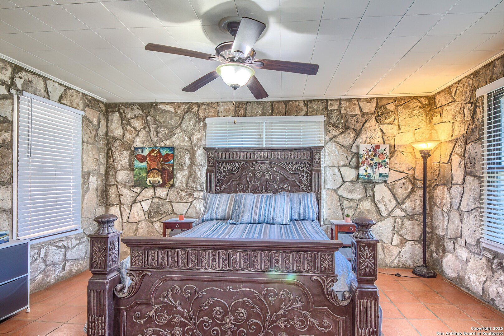 6986 County Road 271 Mico TX 78056