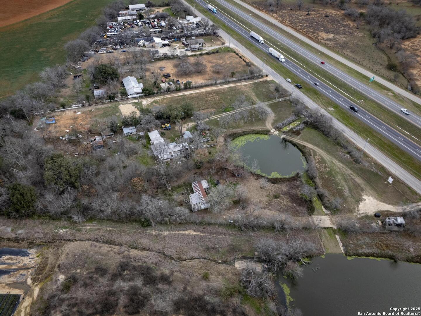 14989 S Ih 35 Atascosa TX 78002