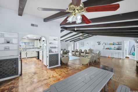 319 Los Indios Boerne TX 78006