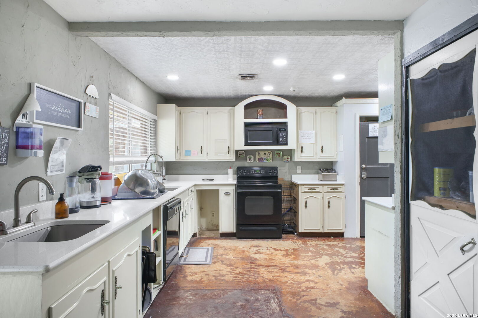 319 Los Indios Boerne TX 78006
