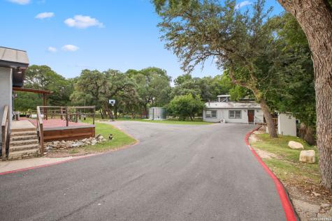 319 Los Indios Boerne TX 78006
